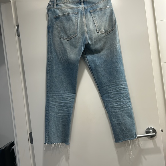 Zara TRF trending straight leg raw hem highrise light wash button fly jean size4 - Picture 5 of 6